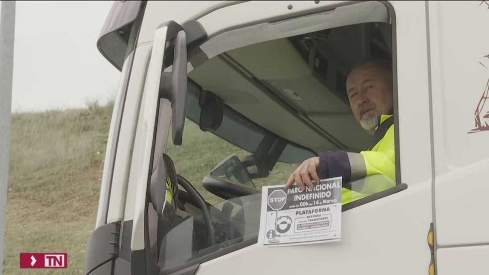 La Plataforma de Defensa del Transporte vuelve a amenazar con paros