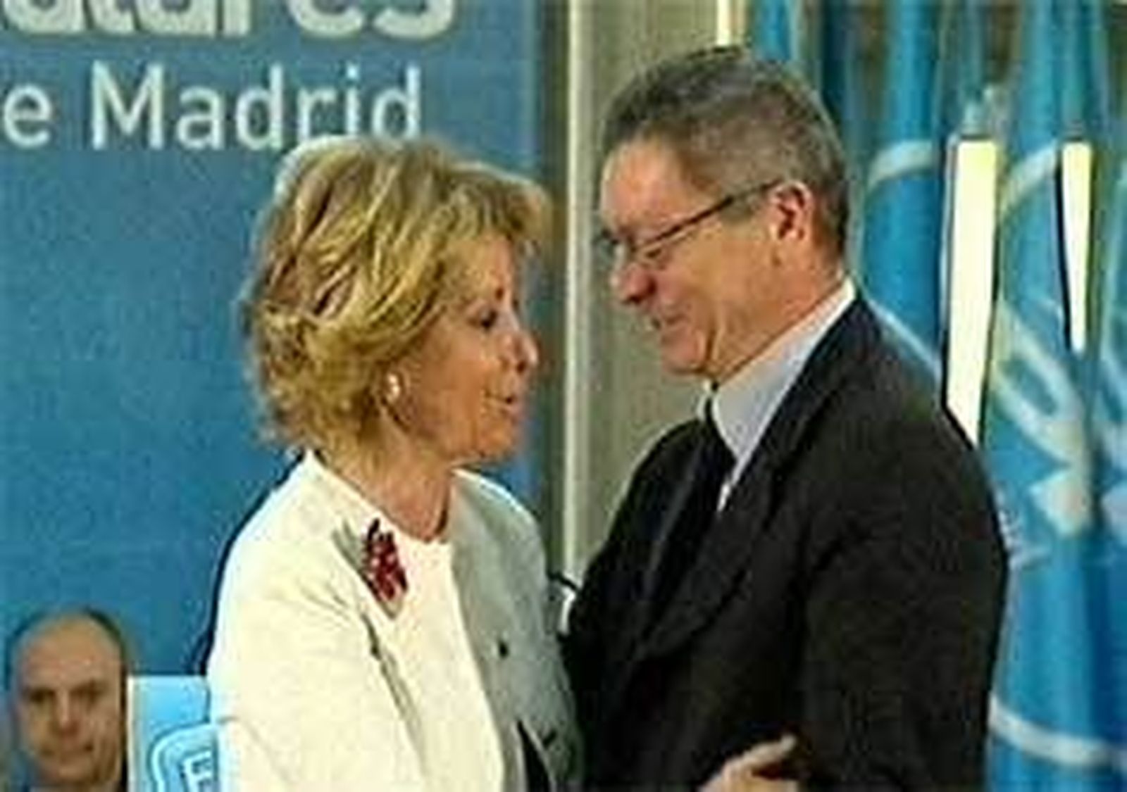 Ruiz Gallardón: "estamos asistiendo a un auténtico desguace del proyecto socialista"