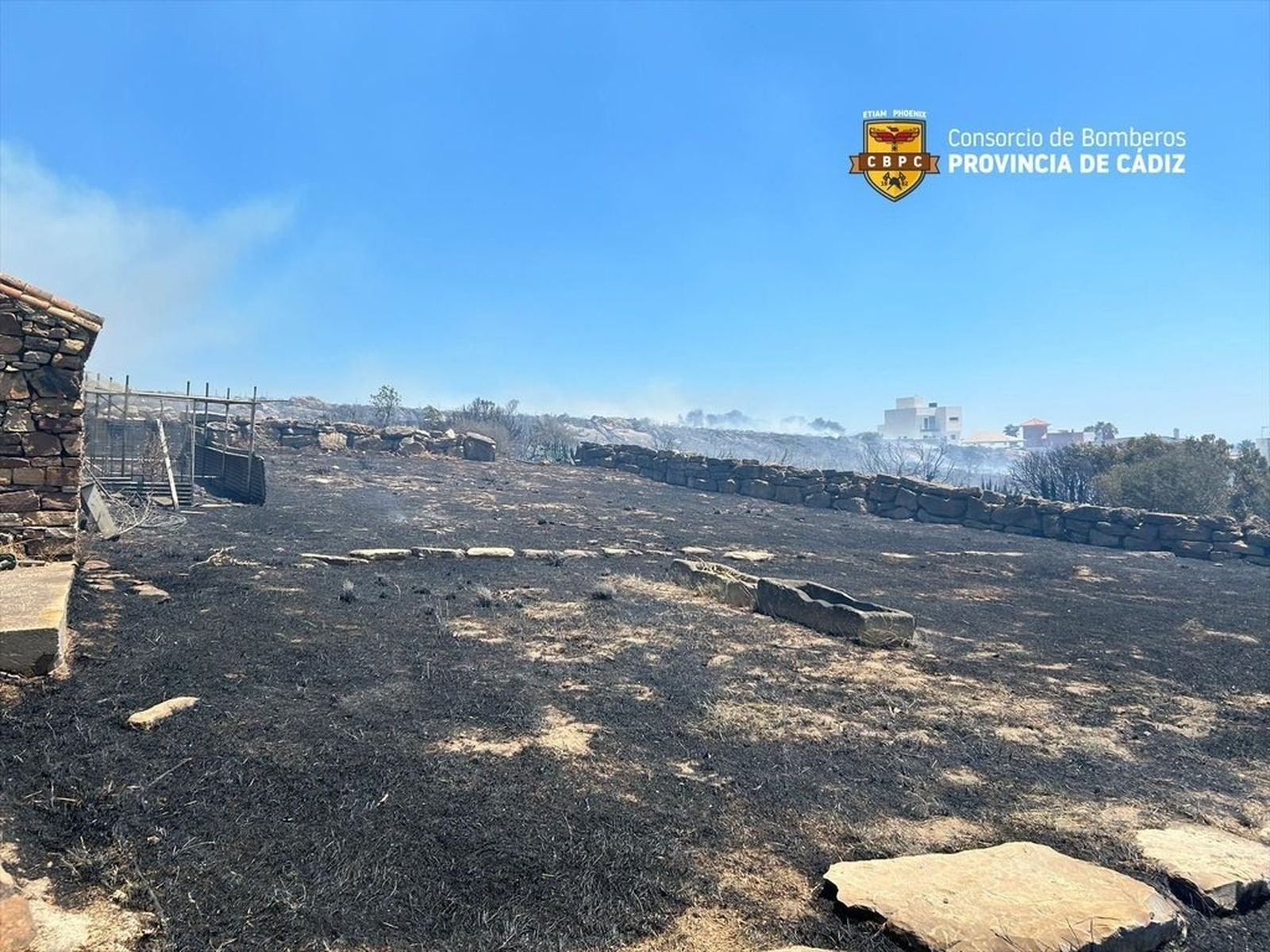 Incendio en el paraje de Santa Margarita (Cádiz)