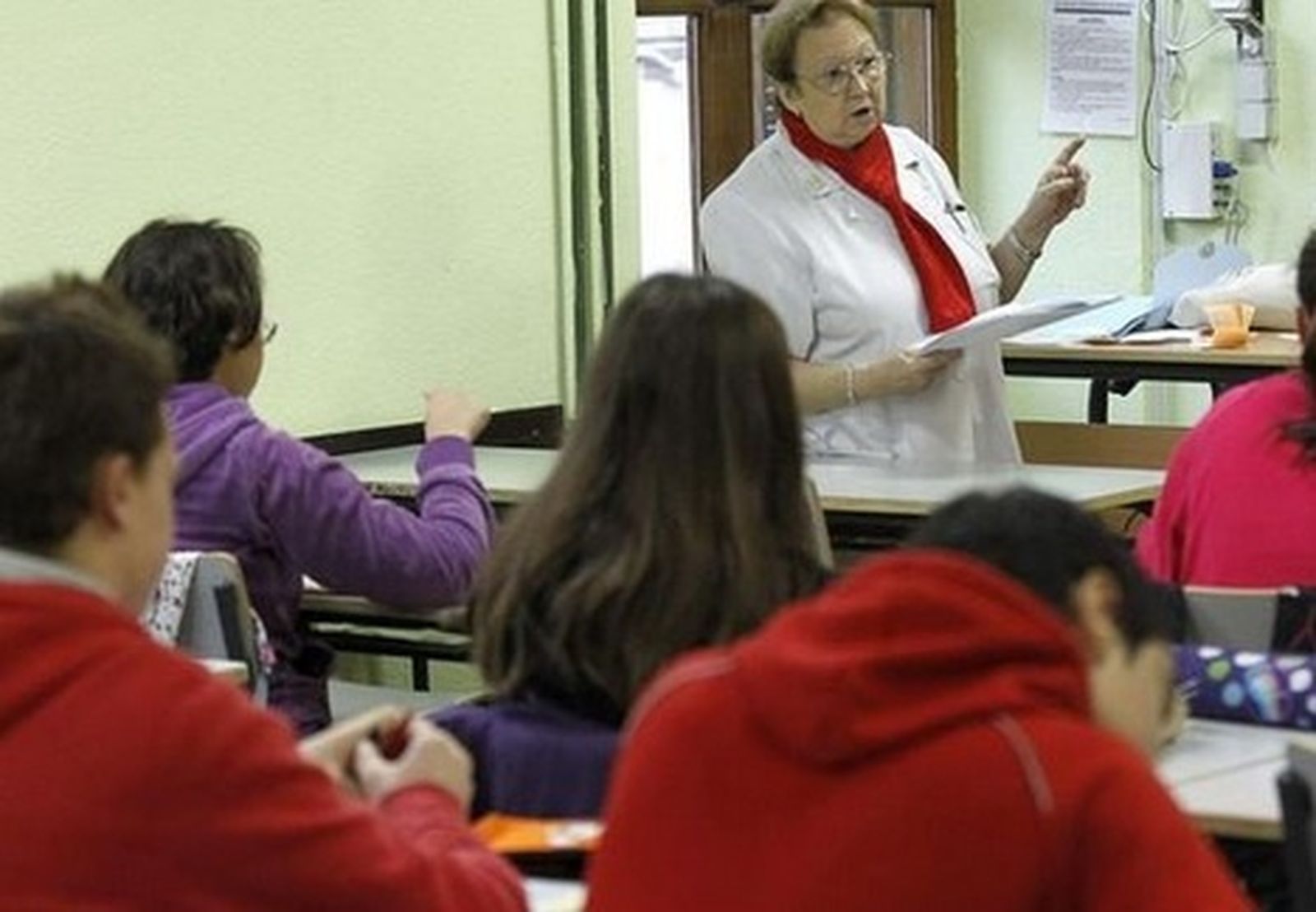 estudiantes300_