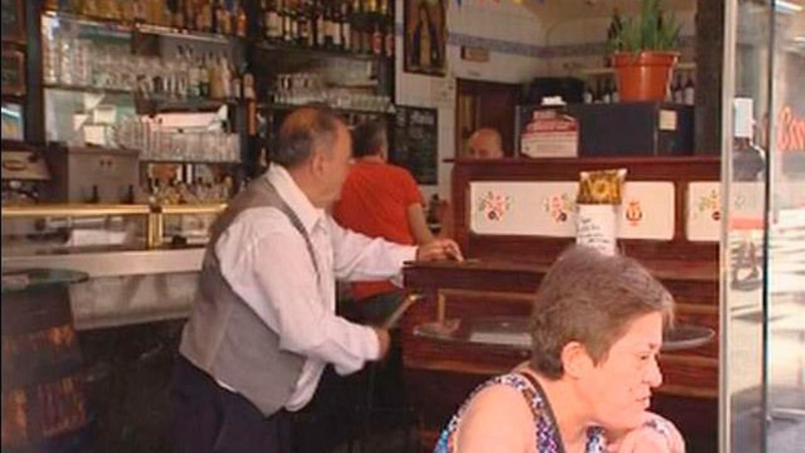 Bailes, orquestas, flores, conciertos  y procesión en las fiestas de La Paloma