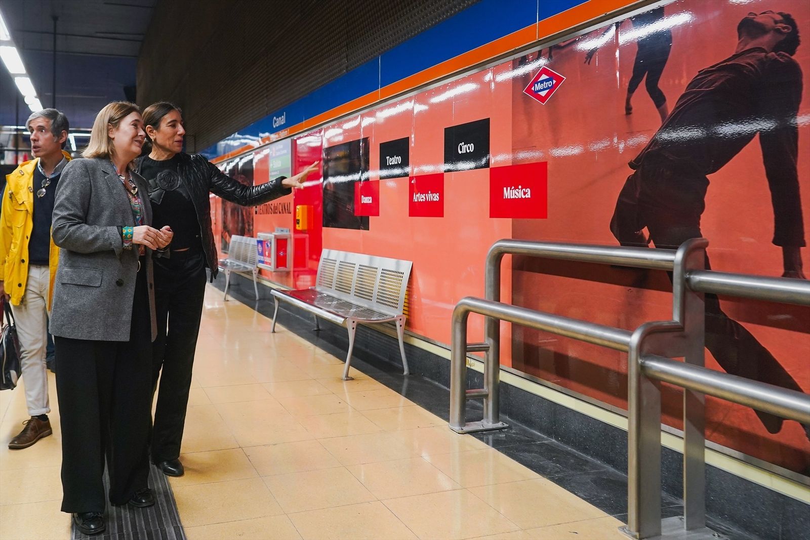La estación de Metro de Canal rinde tributo a las artes escénicas