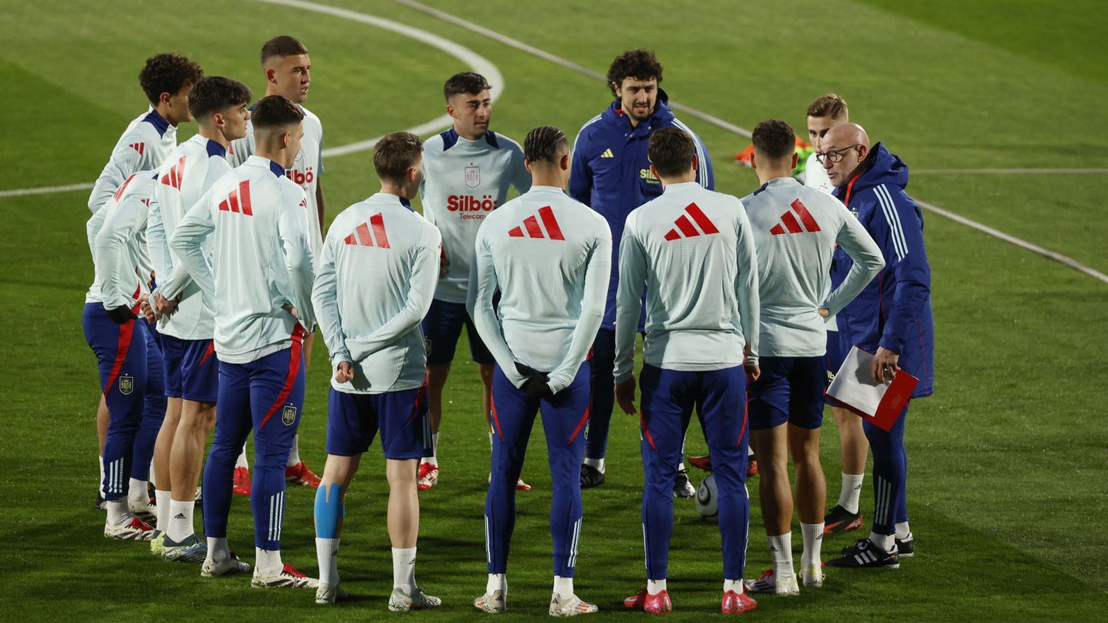 Las Rozas vibra con la Selección española