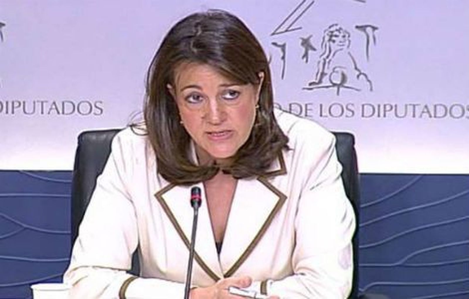 La oposición califica de positivos pero “estacionales” los datos del paro de junio