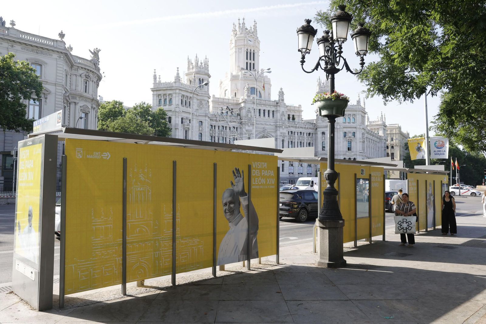 La Comunidad de Madrid refuerza el transporte público, la sanidad y las emergencias en la visita del Papa