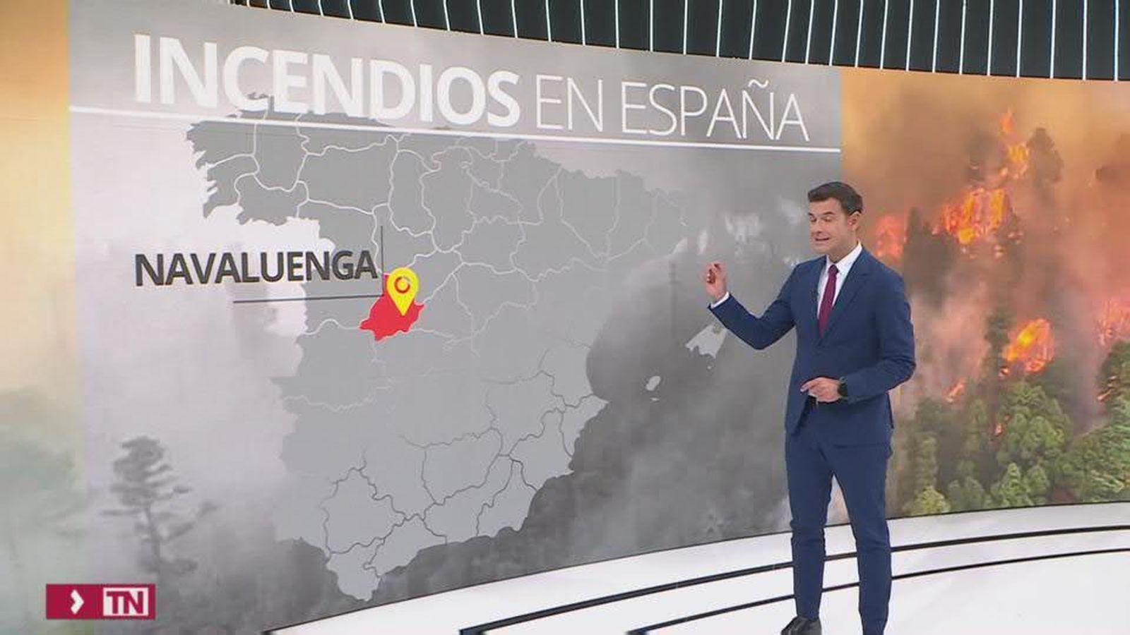 El incendio de Navaluenga queda controlado tras dos días activo y 1.500 hectáreas arrasadas
