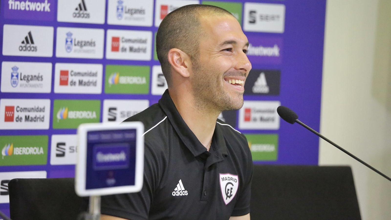 Oscar Fernández, entrenador del Madrid CFF