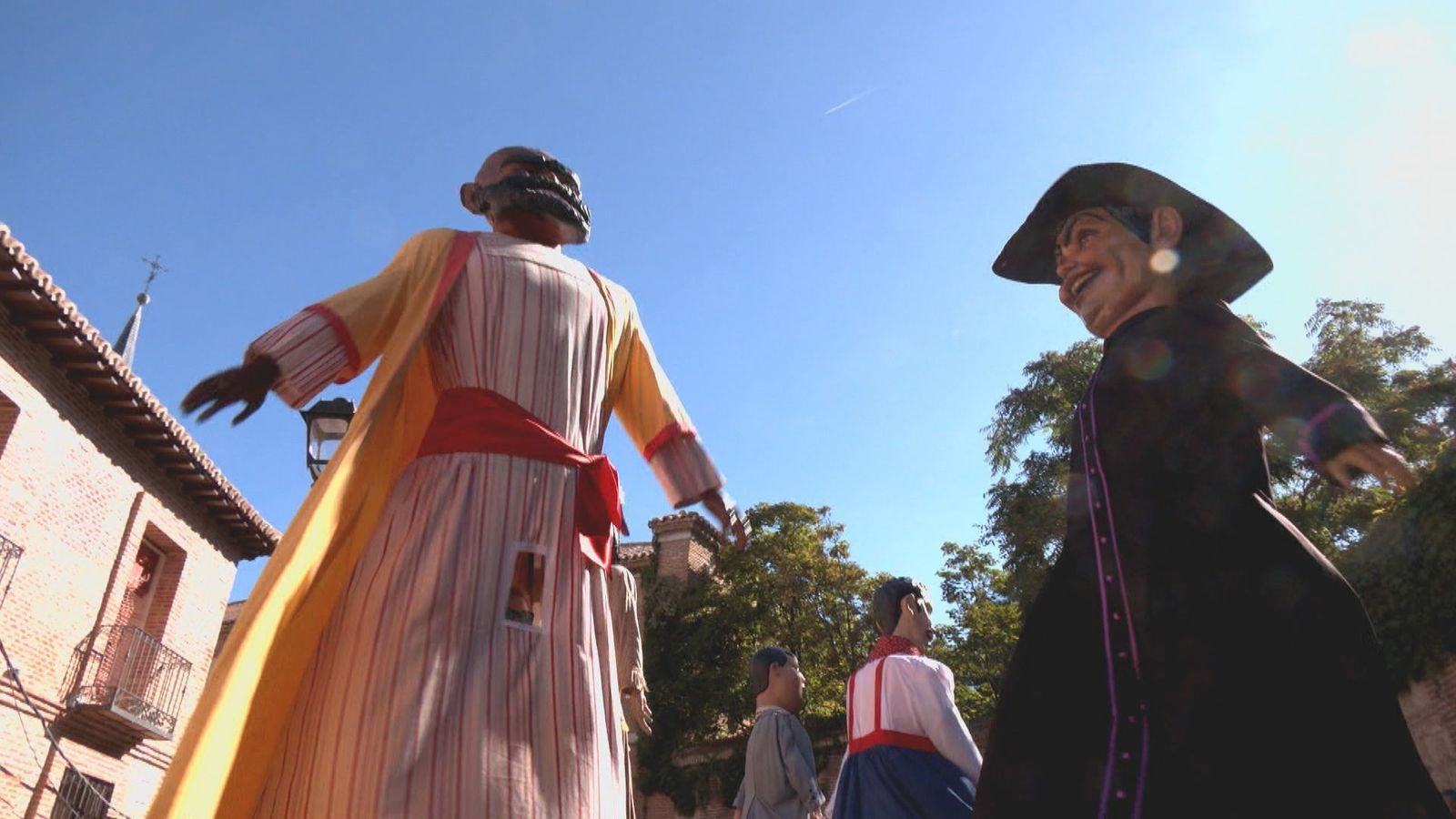 Gigantes y Cabezudos en Alcalá de Henares