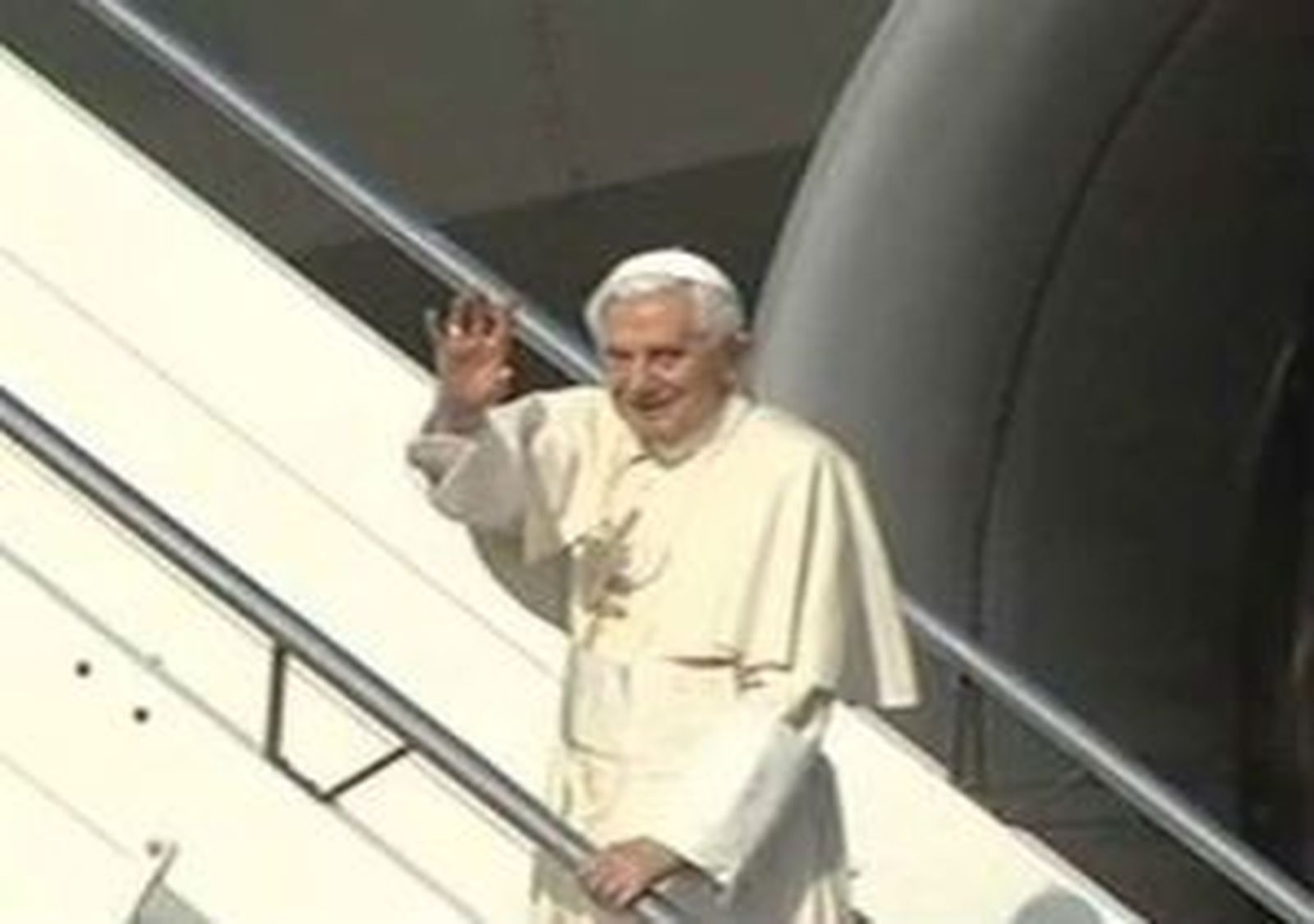 Benedicto XVI deja a las 20.00 horas su Pontificado