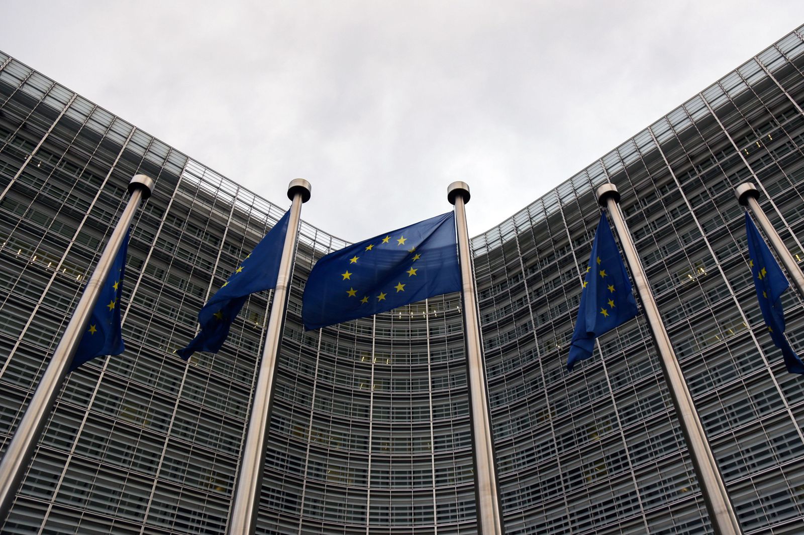 La oposición valora la llegada de europarlamentarios para evaluar la gestión de los fondos europeos