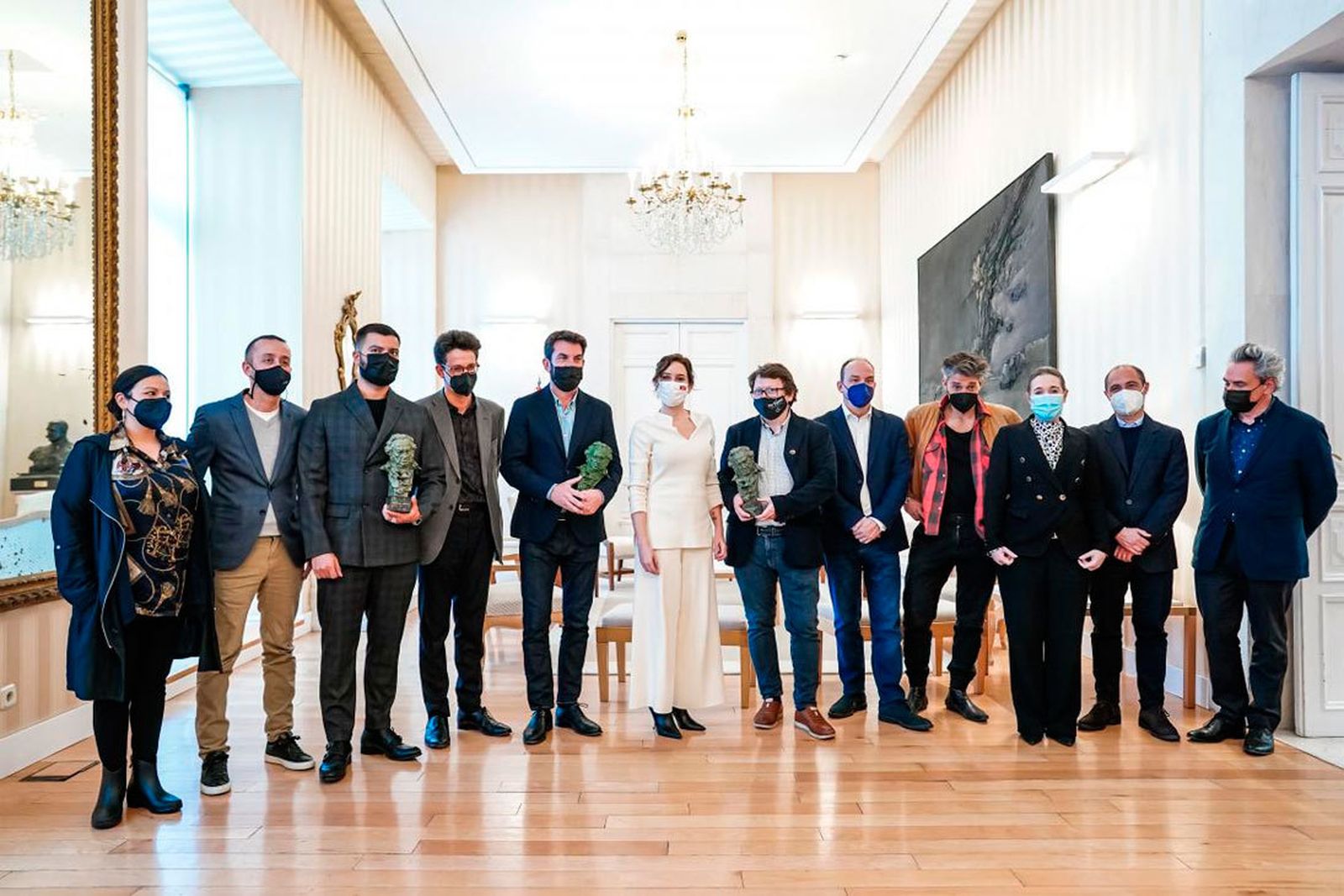 Ayuso recibe a los ganadores de los Goya y al nominado al Oscar que han contado con apoyo de la Comunidad