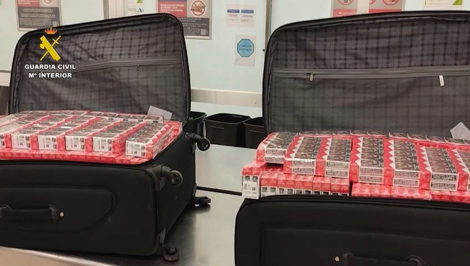Contrabando de tabaco en Barajas