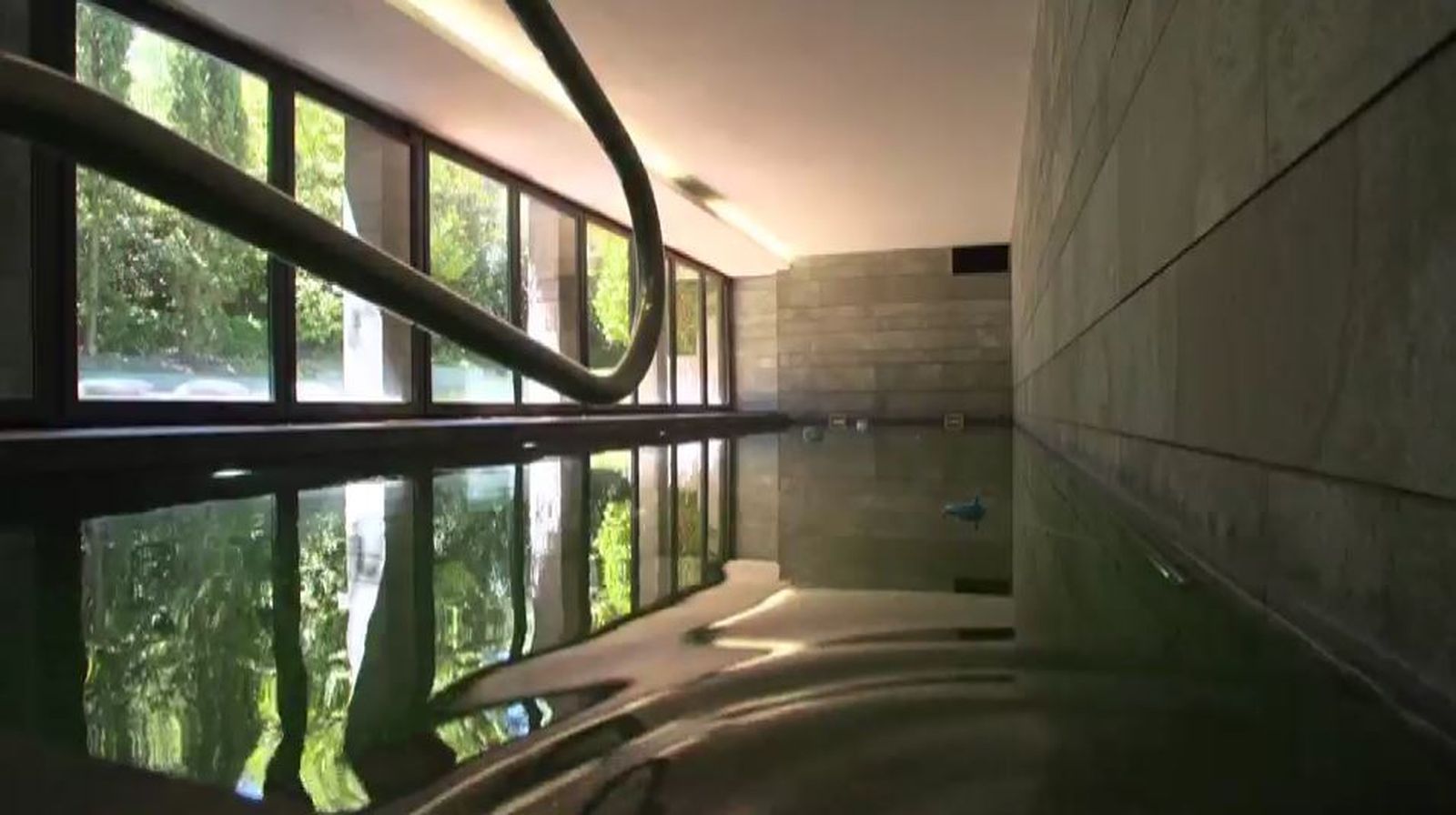 Y la casa posee una piscina que puede utilizarse también en invierno.
