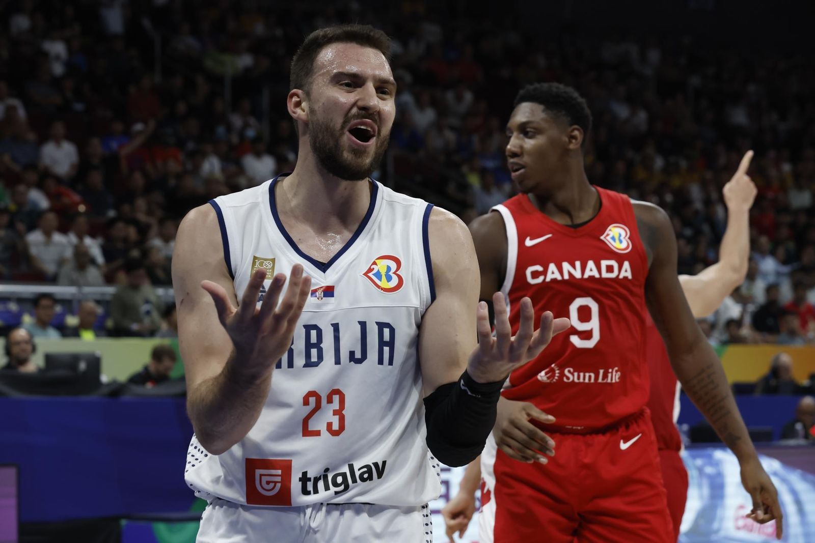 Serbia - Canadá
