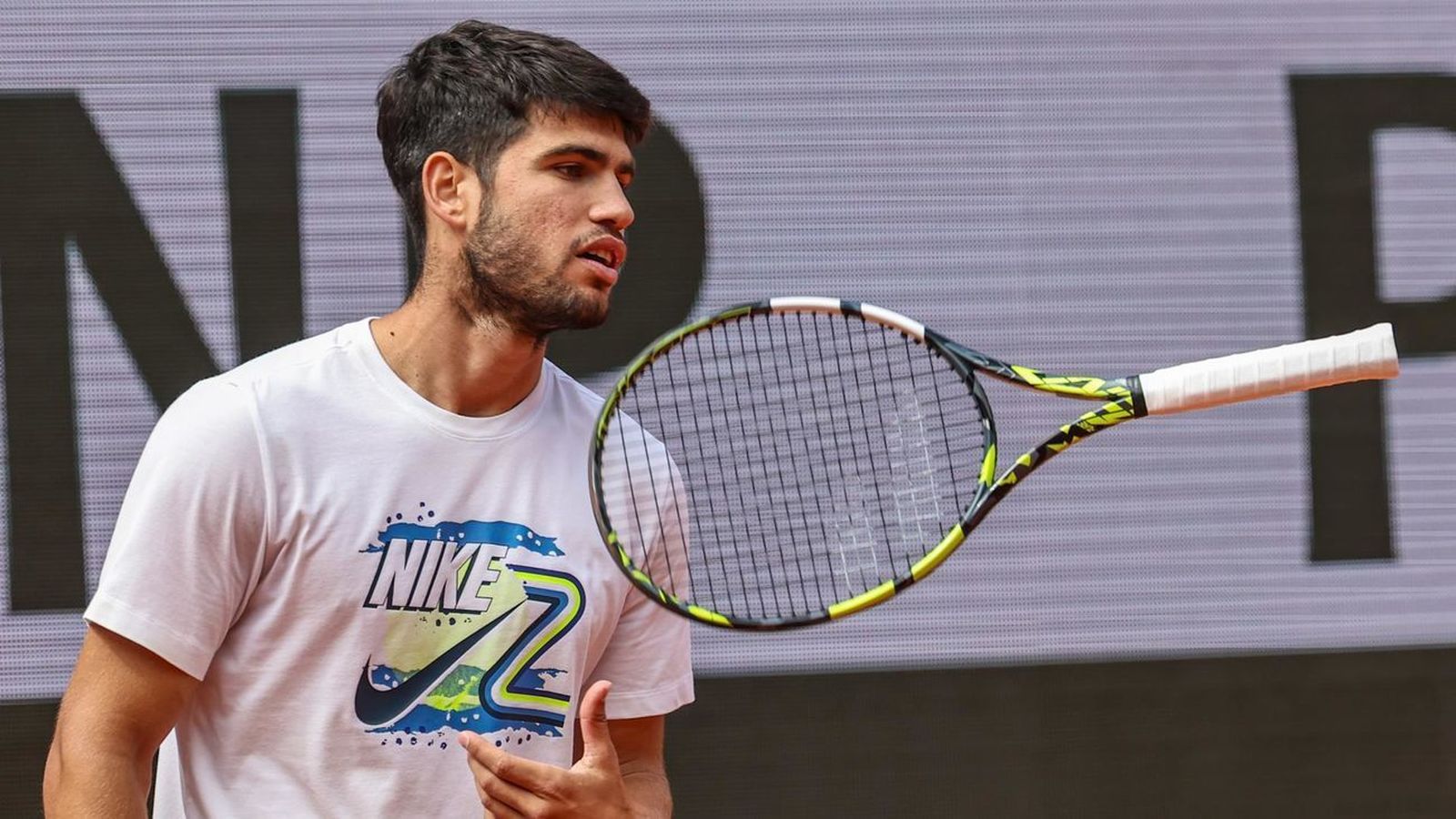 Alcaraz renuncia a Roland Garros