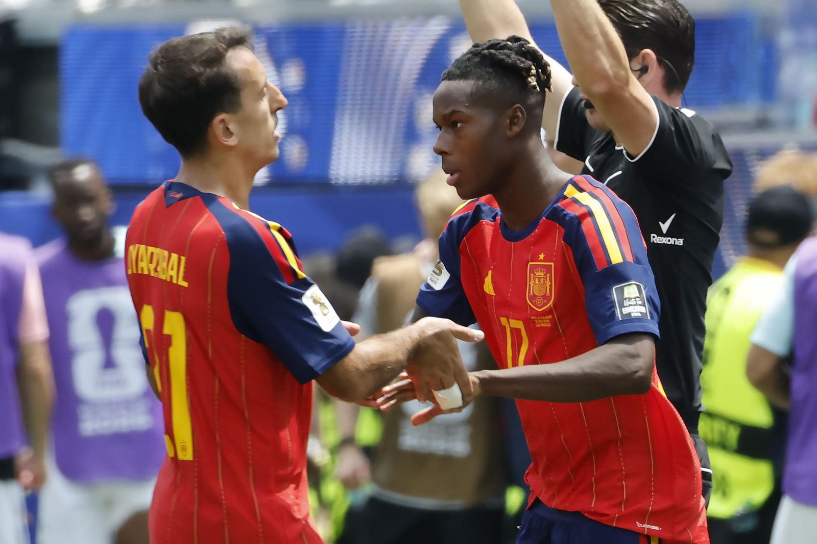 Oyarzabal y Nico Williams