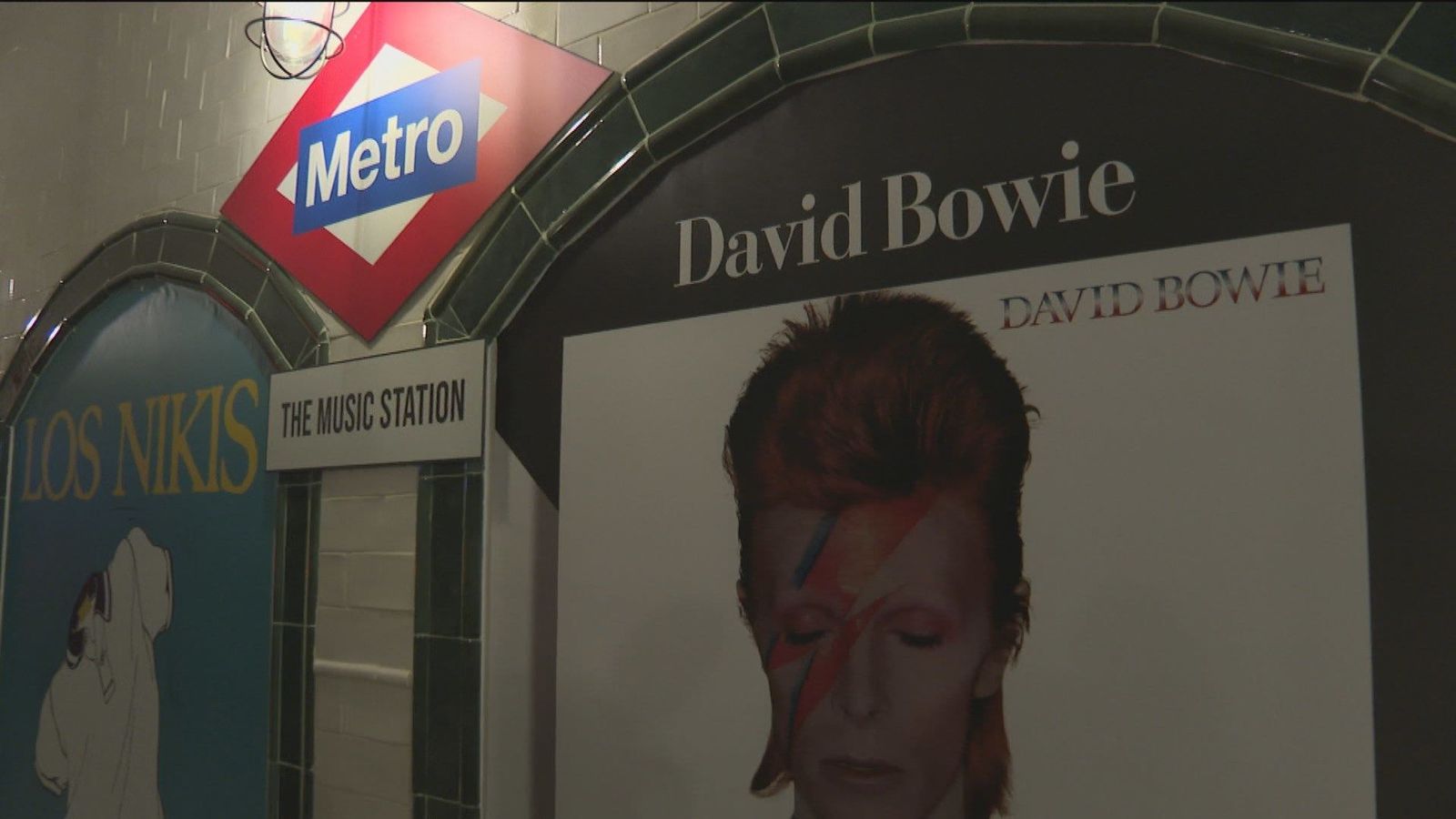 Warner transforma la estación de Príncipe Pío en el ‘Disneyland de la música’
