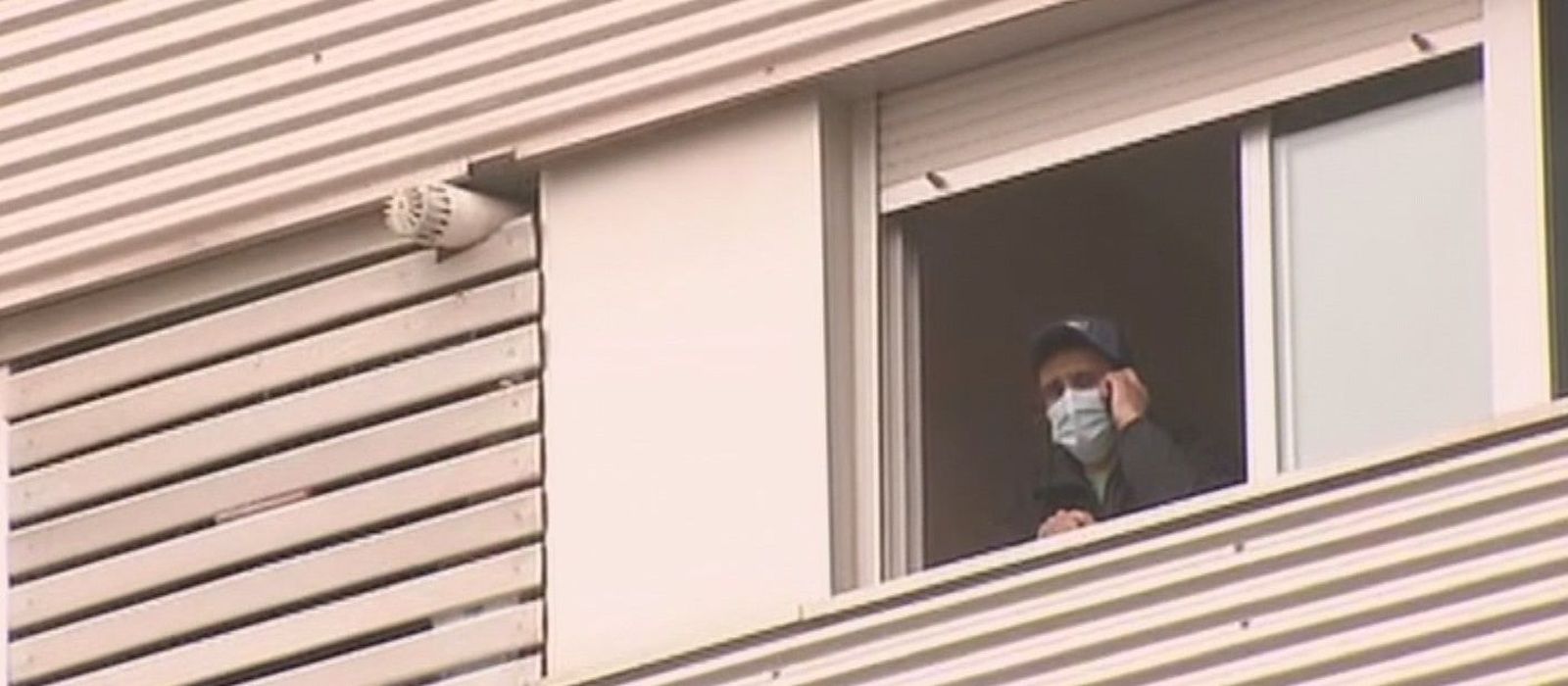 Suspendido por cuarta vez el desahucio de una familia en Parla