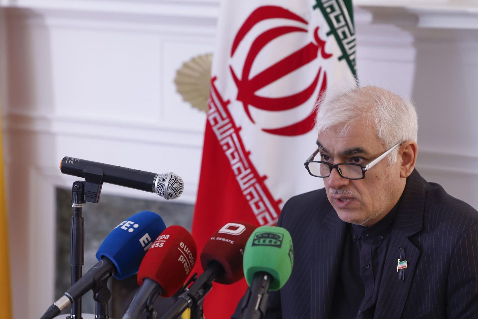 El embajador de Irán en España advierte de posibles ataques a los aliados de EEUU