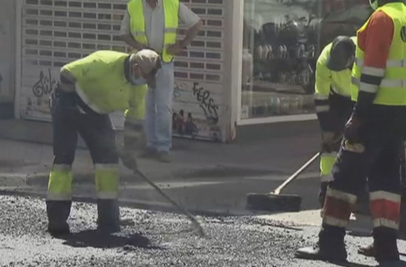 Madrid comienza la ‘operación asfalto’ 2022 en 44 calles de Moratalaz y Puente de Vallecas