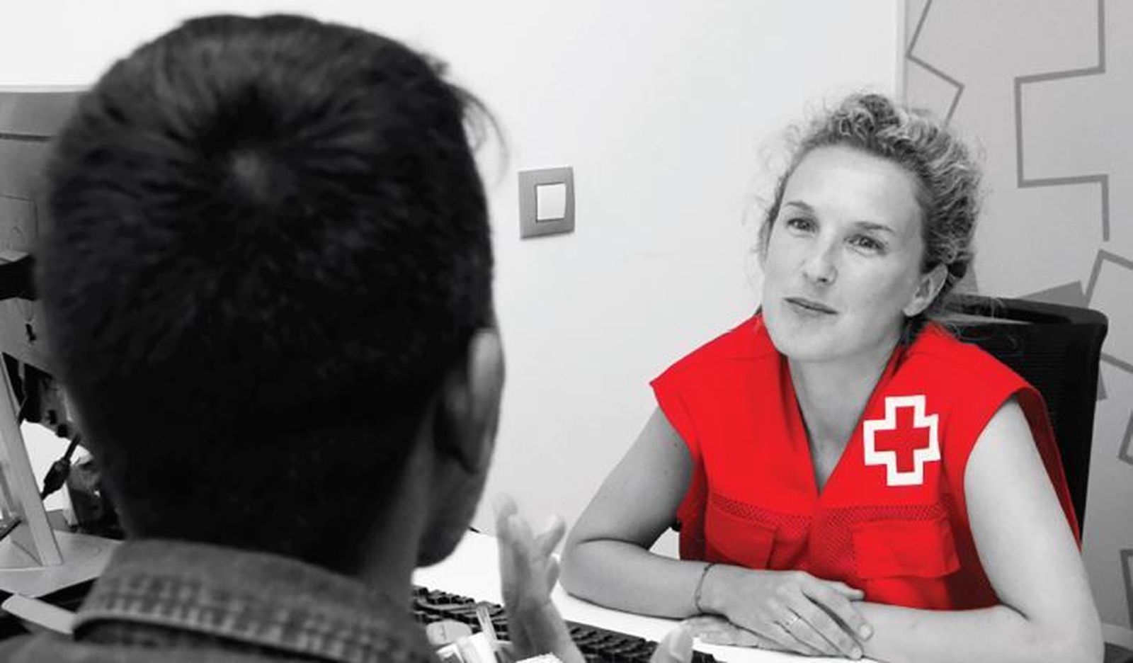 Cruz Roja estrena un programa piloto para facilitar empleo a jóvenes extutelados