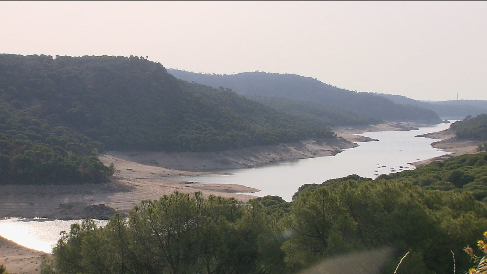 El pantano de San Juan se encuentra a un 31% de su capacidad