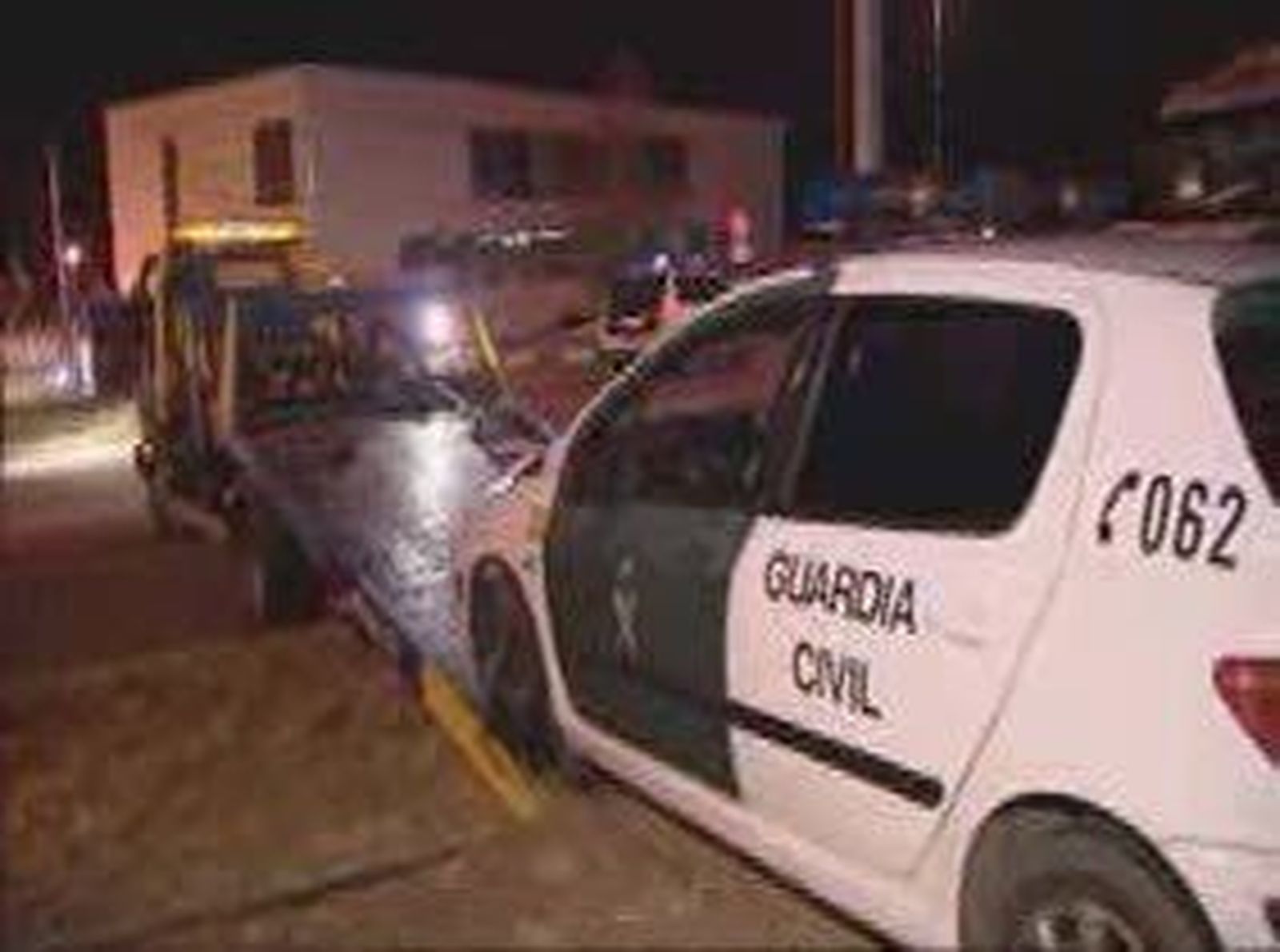 coche destrozado
