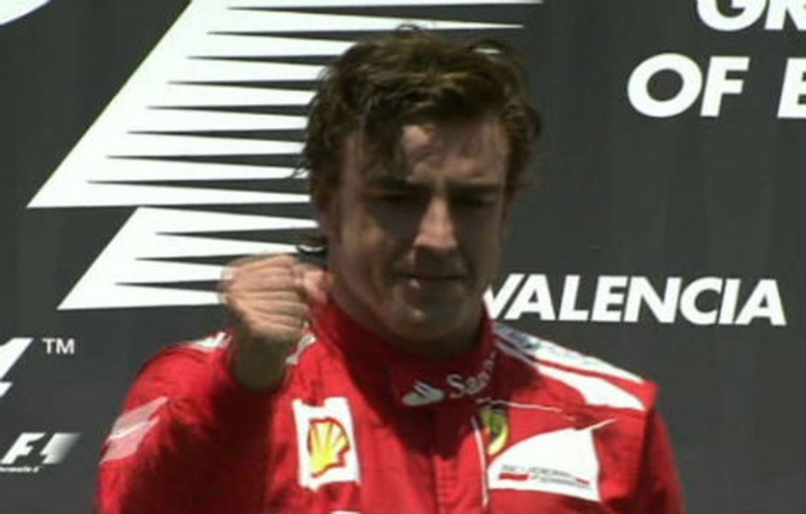 Alonso gana en Valencia