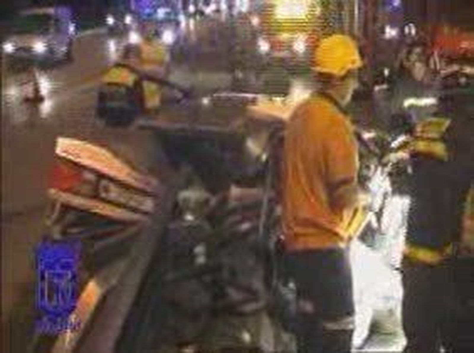 Una mujer muerta y un herido grave en un choque entre un camión y un turismo en Venturada