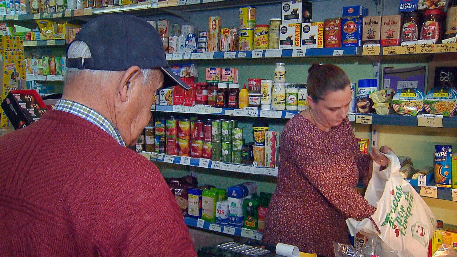 Comercio local en Valdelaguna