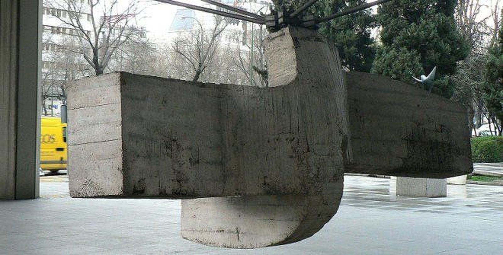 El Ayuntamiento de Madrid inicia la restauración de la 'Sirena Varada' de Chillida