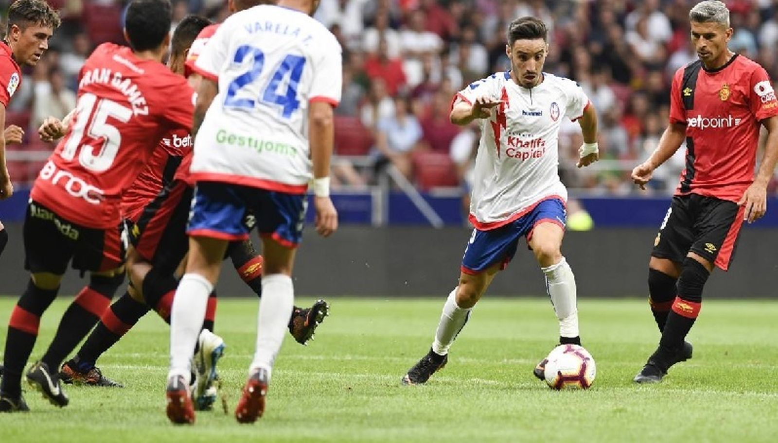 2-0. El Mallorca mantiene sus opciones de 'playoff'