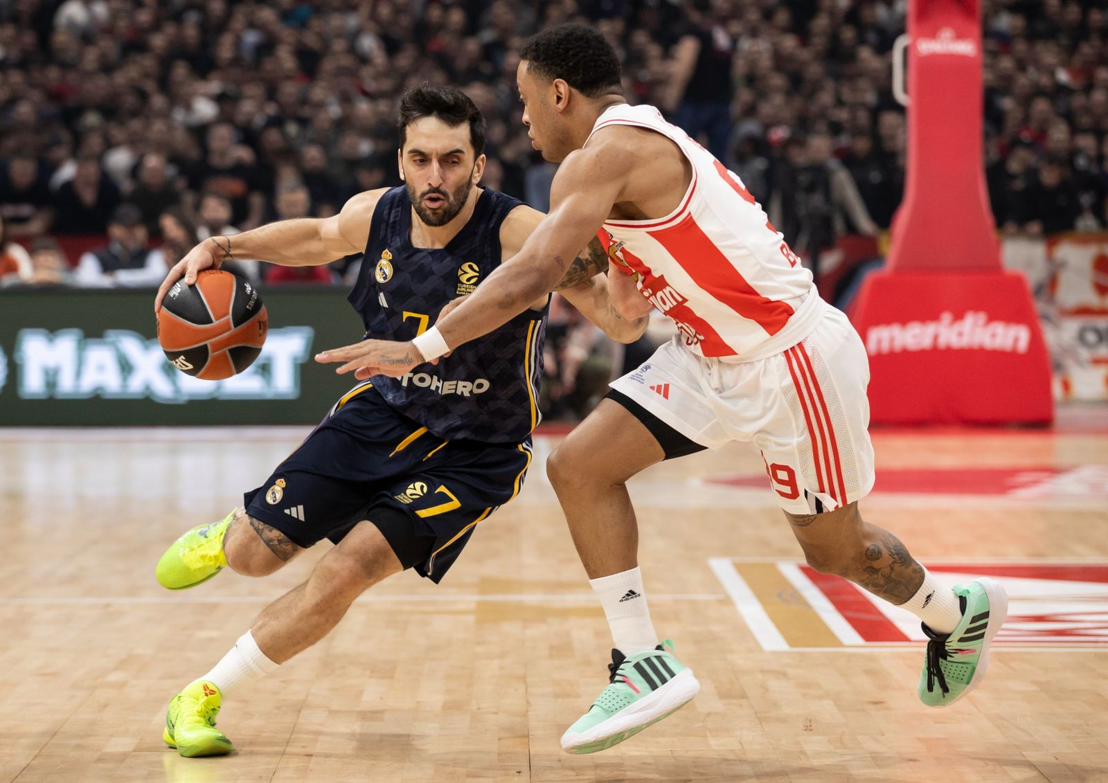 Campazzo ante el Estrella Roja