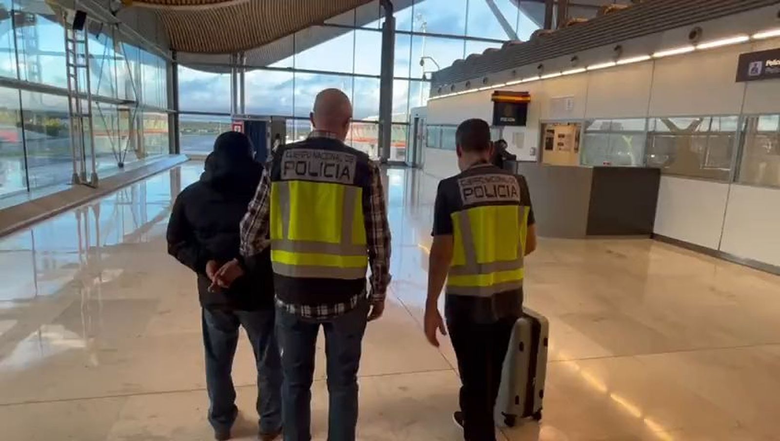 Peruano detenido con cocaína en Barajas