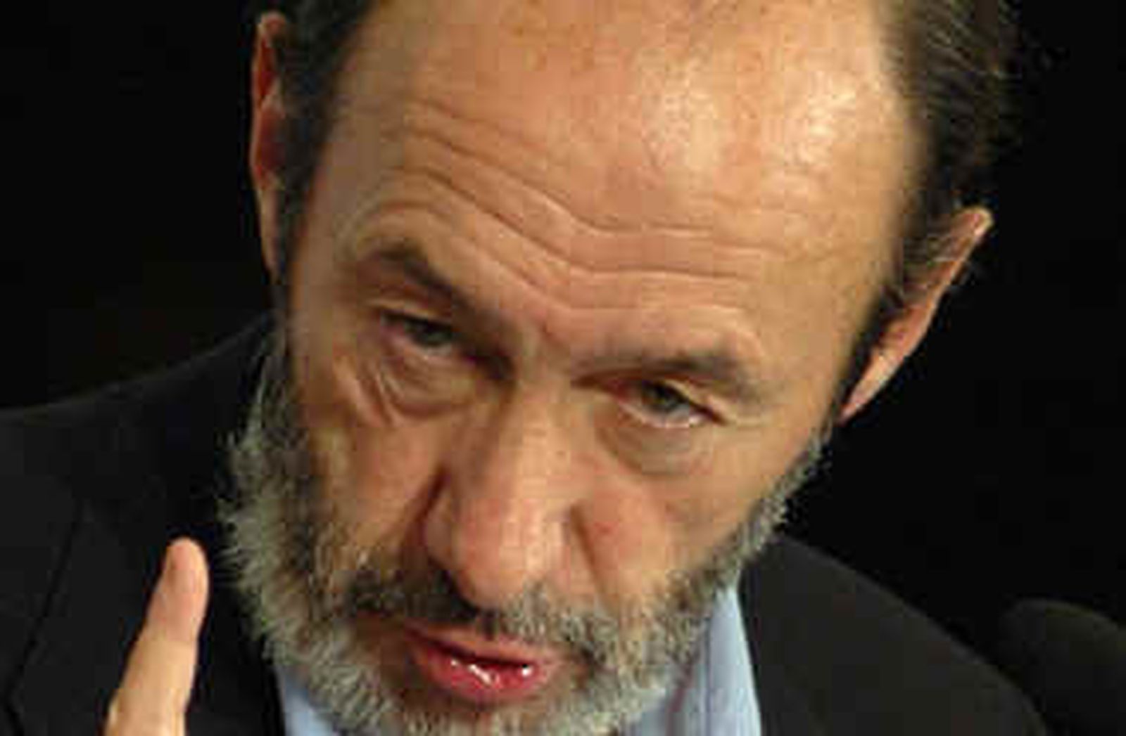 Rubalcaba encabeza las apuestas de Internet como candidato socialista