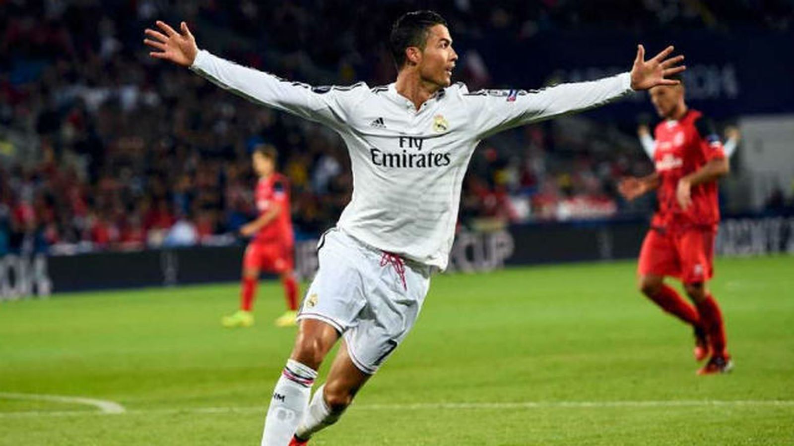 Cristiano Ronaldo ante el Sevilla