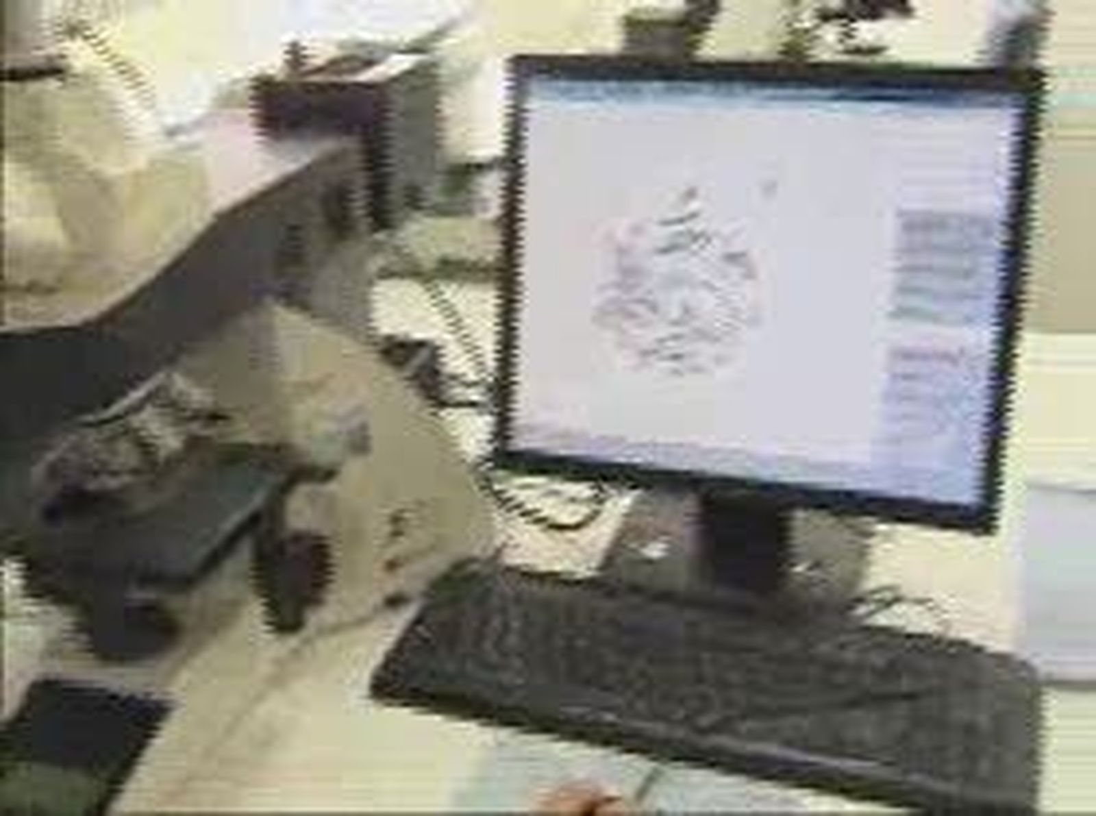 Aguirre visita laboratorio genética