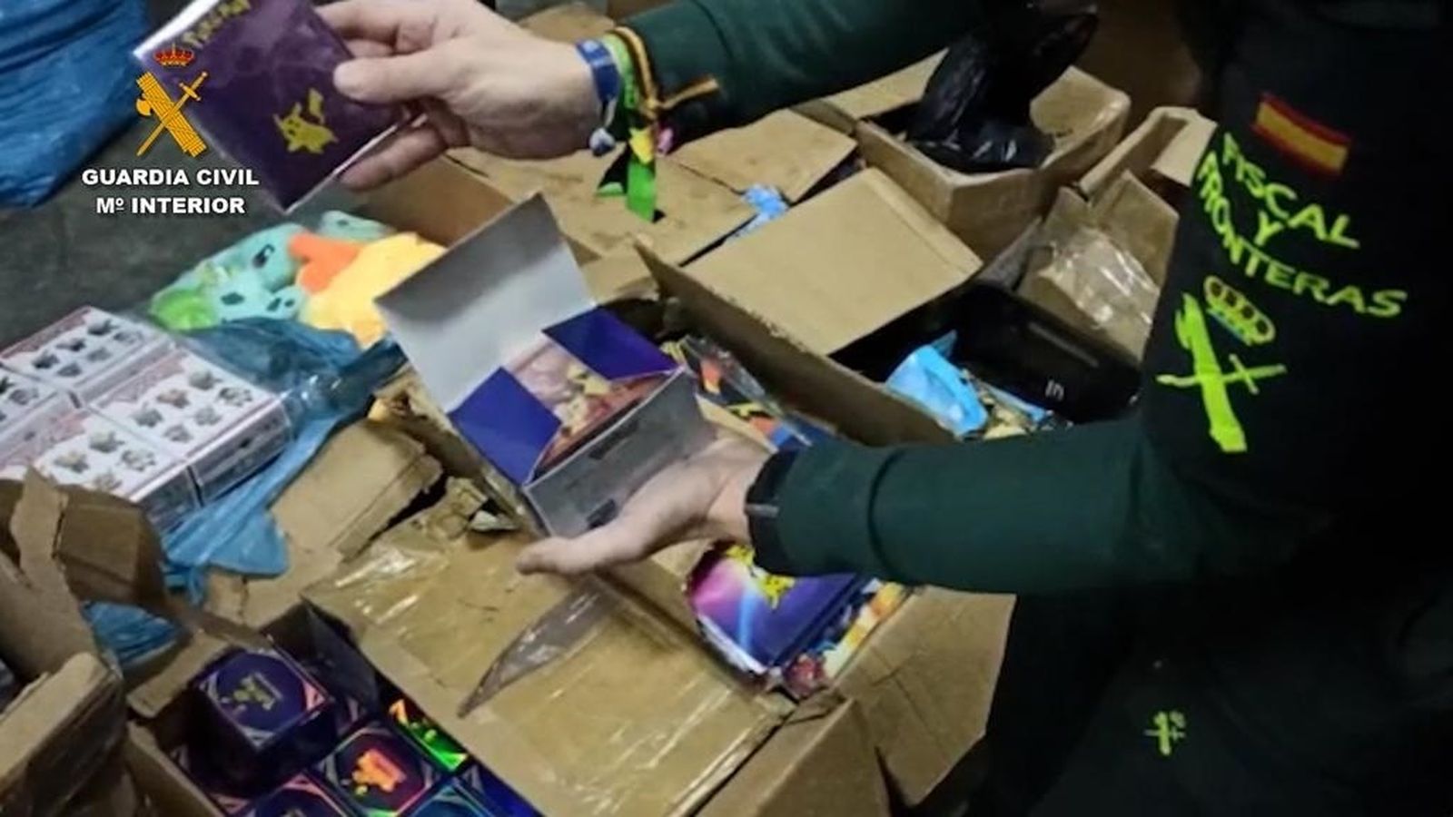 La Guardia Civil requisa más de 350.000 juguetes  fraudulentos y peligrosos para los niños
