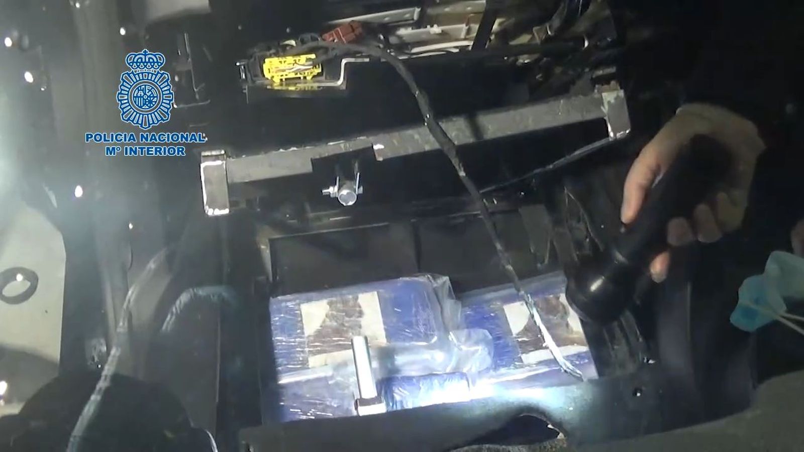Intervenidos más de 80 kilos de cocaína que transportaban oculta en dobles fondos de vehículos