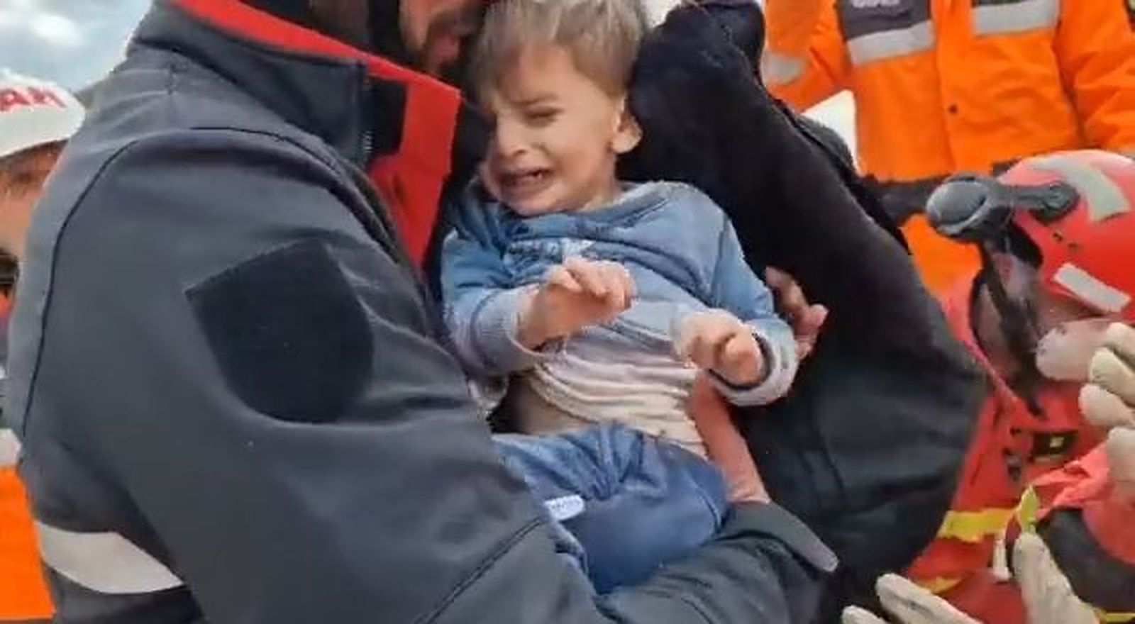 UME rescate niños Truquía