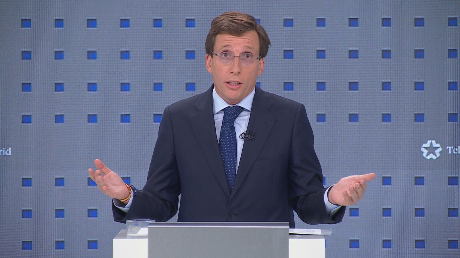 Martínez-Almeida: Quiero pactar con ustedss  un gobierno fuerte estable y sólido reflejo de la mayoría social