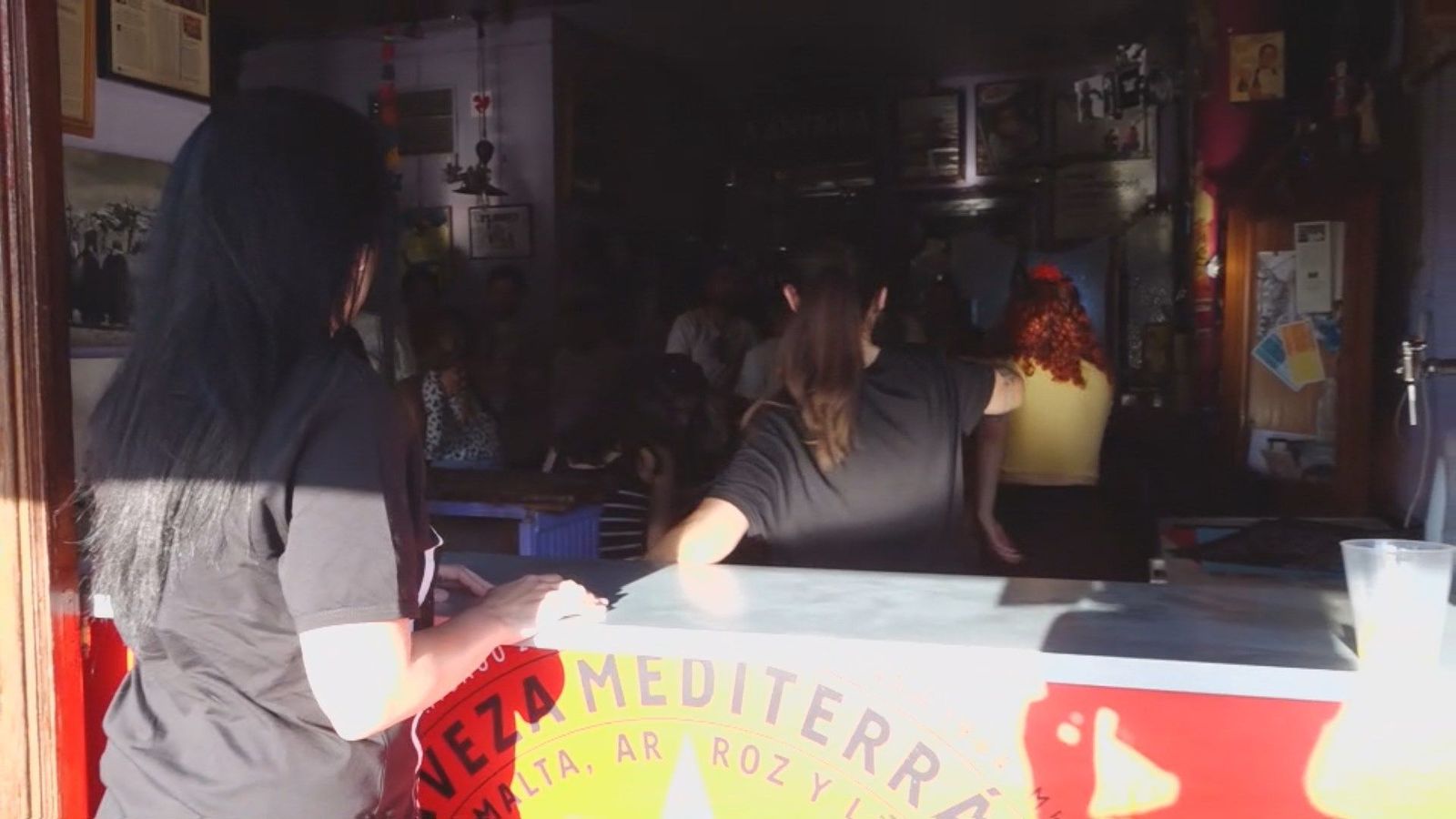 Los hosteleros de Las Vistillas, indignados por no poder vender alcohol en la calle por primera vez este San Isidro