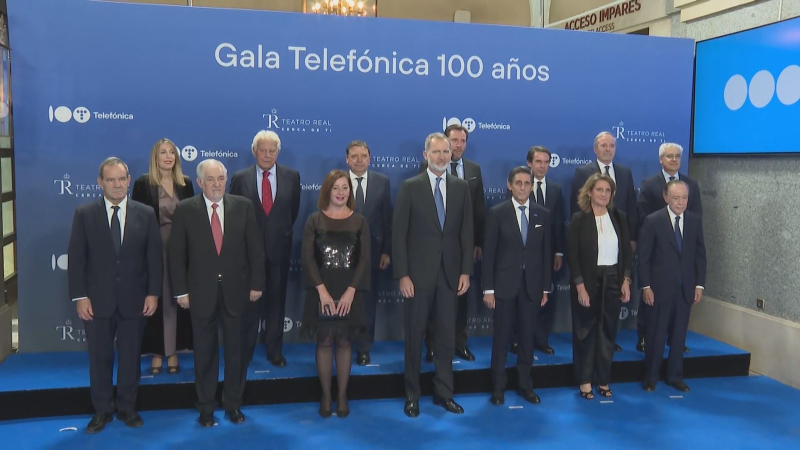 El Rey Felipe VI preside  la gala conmemorativa de los 100 años de Telefónica en el Teatro Real