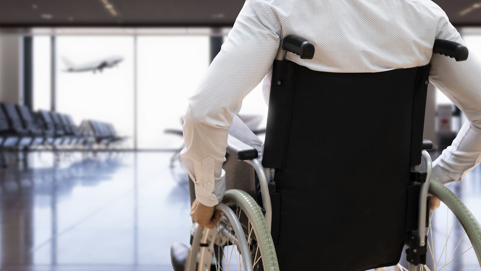 Persona en silla de ruedas