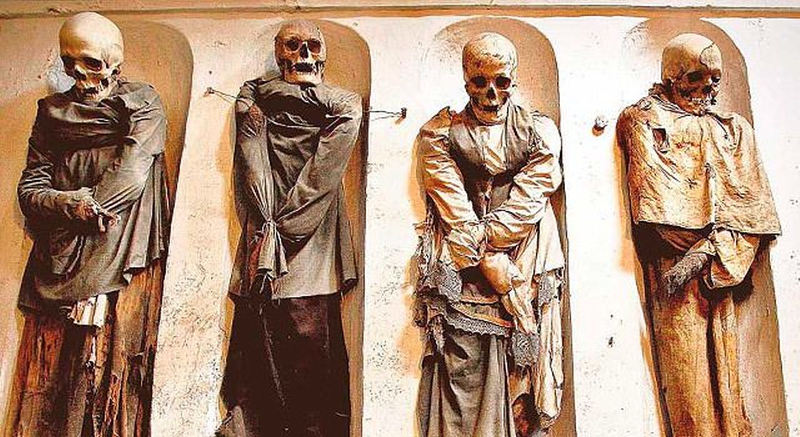 Turismo por el mundo: las catacumbas de los capuchinos de Palermo