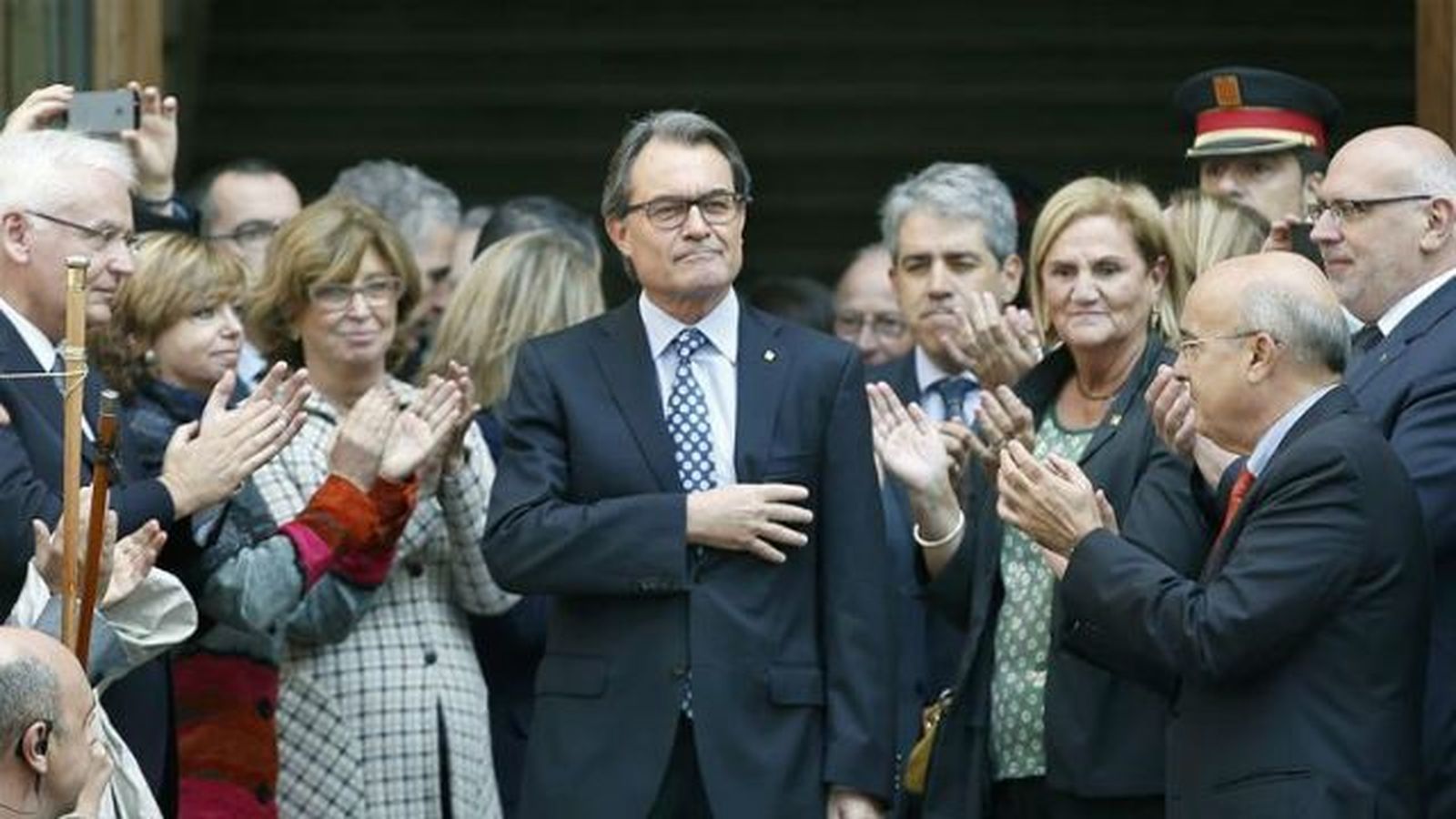 Mas contempla desacatar una eventual inhabilitación pero lo decidirá en función "del momento"