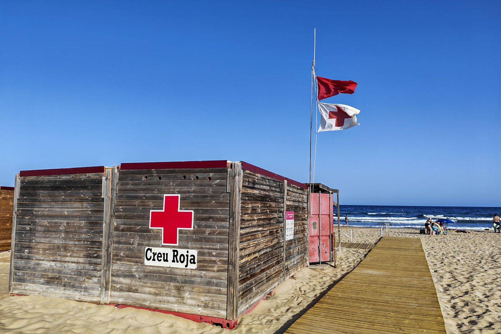 Consternación en Tarragona por la muerte de tres menores ahogados en la playa