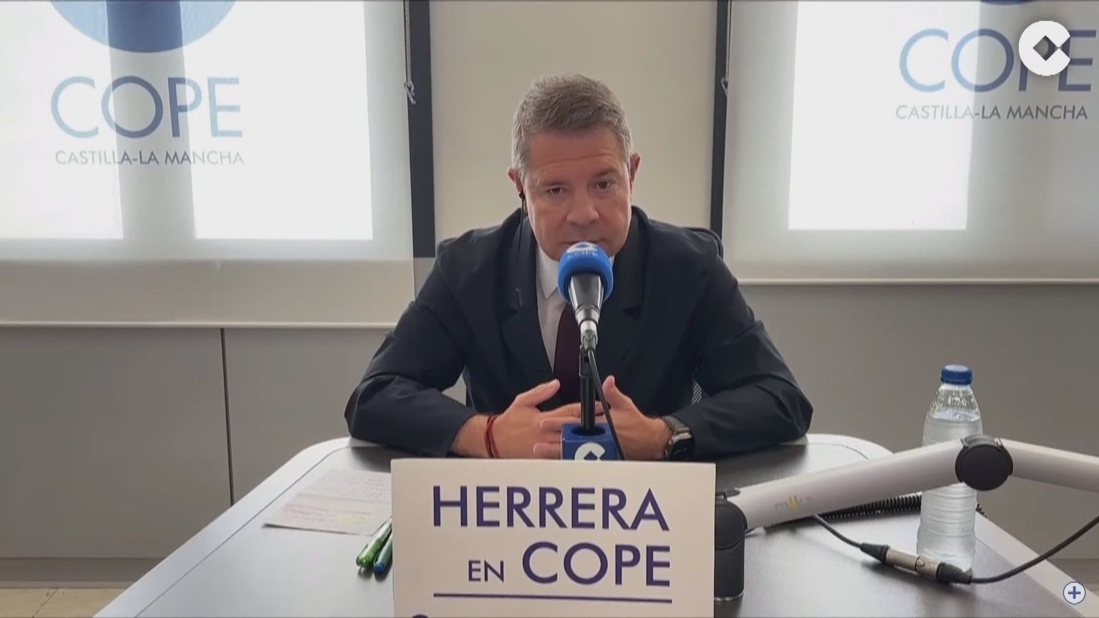 Page dice que "no hay salida digna" para Sánchez y cree que "falta muchísimo por saberse"
