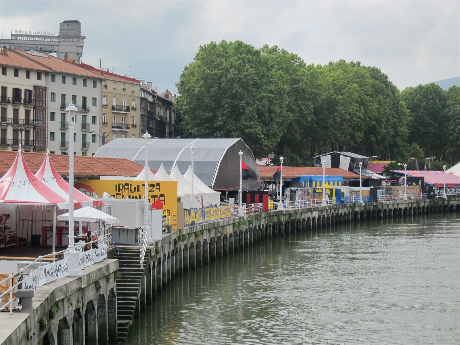 Txoznas (casetas) en la semana grande de Bilbao