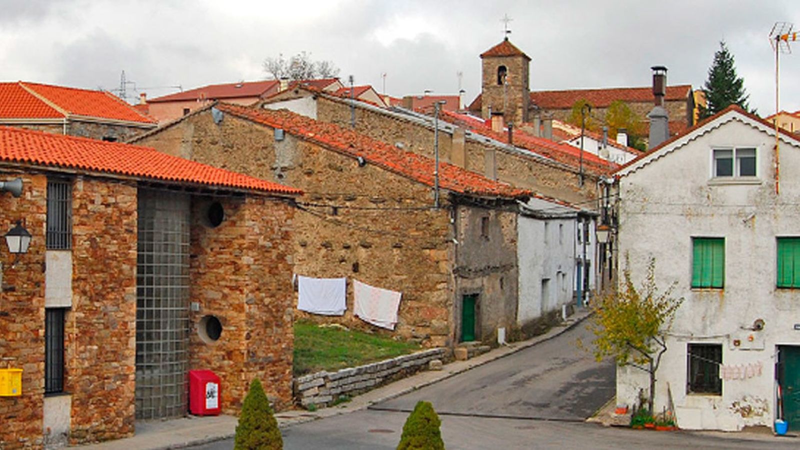Robregordo, en la Sierra Norte de Madrid, uno de los municipios con menos habitantes